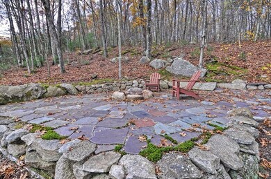 160 Wolfe Hill Rd, Northbridge, MA 01534 - photo 4