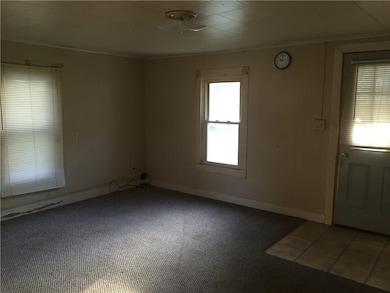 217 N Ross St, Columbus, IN 47201 - photo 2