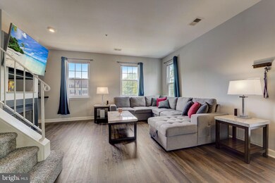 2704 Oak Leaf Ct, Odenton, MD 21113 - photo 7