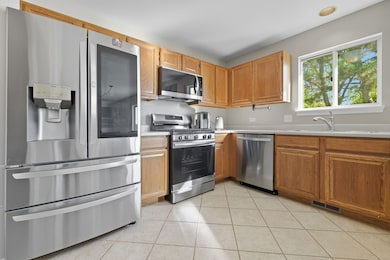 93 Berkshire Ct unit D, Gurnee, IL 60031 - photo 7