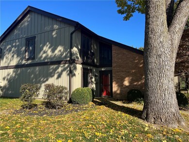 Welcome home to Carriage Trace condos