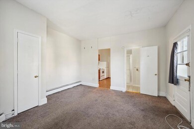 107 Walnut Ave unit 4, Ardmore, PA 19003 - photo 4