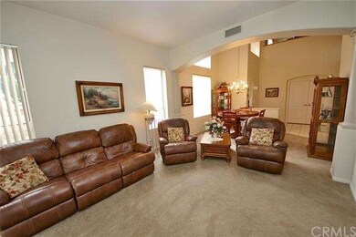 Formal living & dining room
