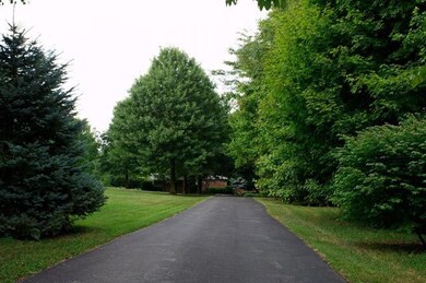 1853 Old Frankfort Rd, Lawrenceburg, KY 40342 - photo 2