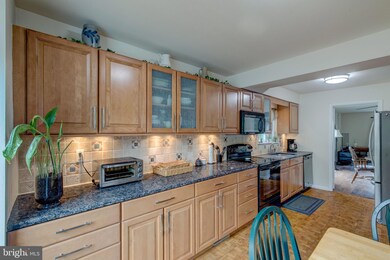 983 Putnam Blvd unit 83, Wallingford, PA 19086 - photo 7