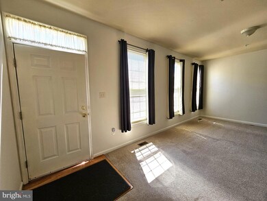 10328 Bridle Ct, Hagerstown, MD 21740 - photo 6