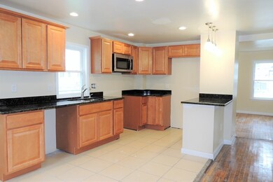 30 Massasoit St, Springfield, MA 01107 - photo 4