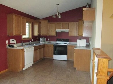 200 N 6th St, Cimarron, KS 67835 - photo 4