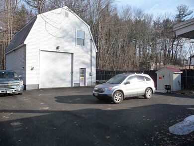 14 Lindy St, Pembroke, NH 03275 - photo 4