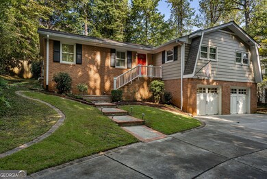 1460 Valley View Rd, Atlanta, GA 30338 - photo 2