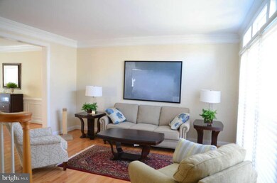 2723 Robaleed Way, Herndon, VA 20171 - photo 7