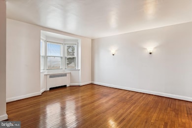 1634 Roundhill Rd, Baltimore, MD 21218 - photo 2