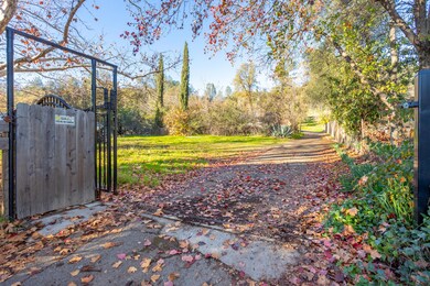 1826 Branstetter Ln, Redding, CA 96001 - photo 4