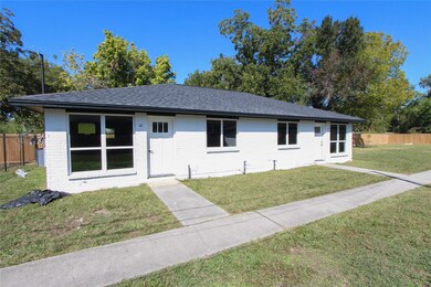 6522 & 6516 De Priest St, Houston, TX 77091 - photo 4