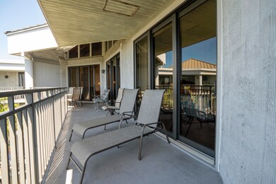 420 Balcony2