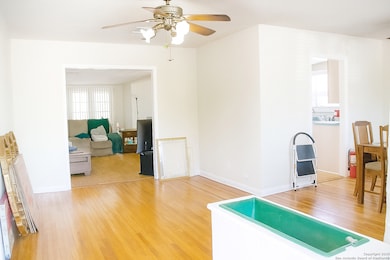 1266 W Elsmere Place, San Antonio, TX 78201 - photo 3