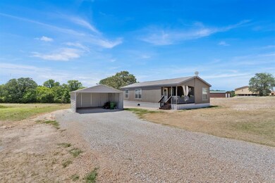 169 Firefly Dr, Springtown, TX 76082 - photo 3