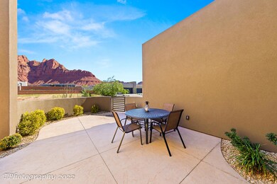 636 E Flint Rock Cir-7