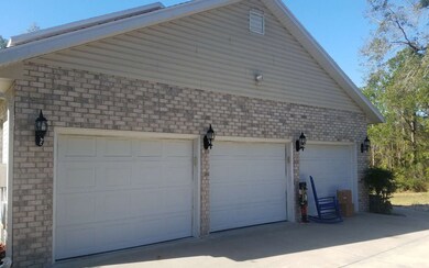 1752 NW Frontier Dr, Lake City, FL 32055 - photo 4