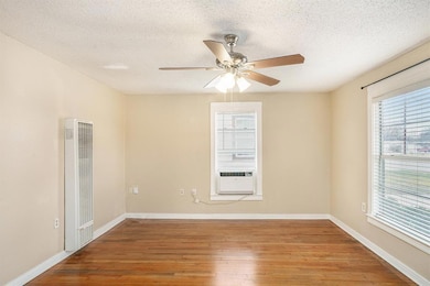 8309 White Settlement Rd, Fort Worth, TX 76108 - photo 5