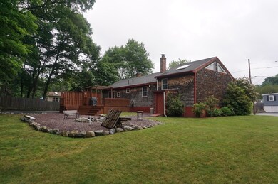 7 Dianthus Rd, Holbrook, MA 02343 - photo 2