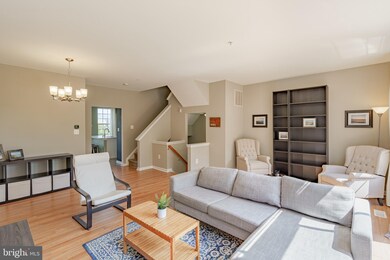 118 Lavenport Cir, Frederick, MD 21702 - photo 5