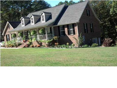 323 Pickett Fence