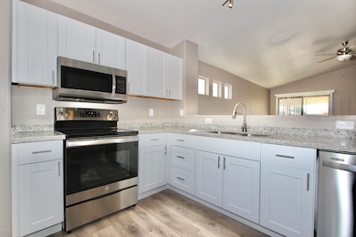 B9F12BE4-BE71-4A26-BAF3-BBB6C4F10092_1_2