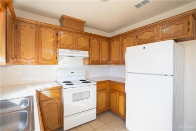 1600 E Quail St unit 4, Pharr, TX 78577 - photo 6