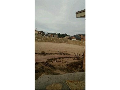 14589 Desierto Lindo Ave, El Paso, TX 79928 - photo 3