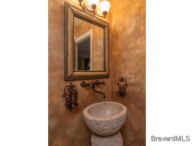 41 Riverside Dr, Cocoa, FL 32922 - photo 4