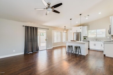 Open Kitchen