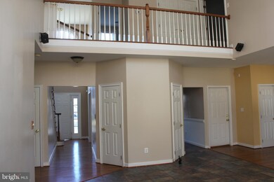 16040 Hayes Ln, Woodbridge, VA 22191 - photo 5