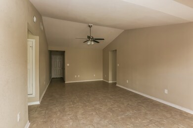 510 Durham Dr, Arlington, TX 76014 - photo 5