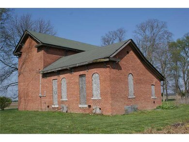 5705 E 100 N, Franklin, IN 46131 - photo 3