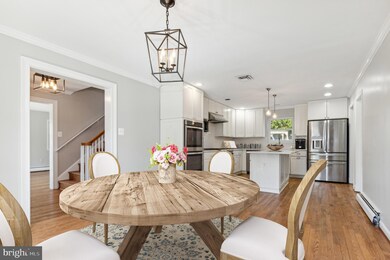 1802 Sheridan Ct, McLean, VA 22101 - photo 4