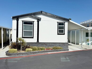 80 Huntington St unit 632, Huntington Beach, CA 92648 - photo 2