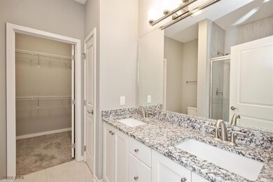 9914 Marnewood Dr, Johnston, IA 50131 - photo 7