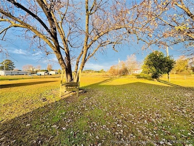 64 Outfield Dr, Bladenboro, NC 28320 - photo 6