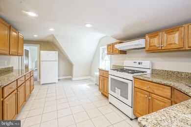 600 Stokes Ave unit 3RD FLOOR, Collingswood, NJ 08108 - photo 6