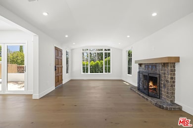 11151 Hortense St, North Hollywood, CA 91602 - photo 5