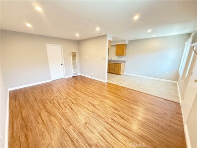 2306 Mira Vista Ave unit 16, Montrose, CA 91020 - photo 3