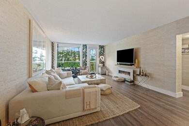 The Patrician unit 105, Palm Beach, FL 33480 - photo 6