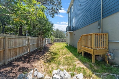 9542 17th Bay St unit B, Norfolk, VA 23518 - photo 4