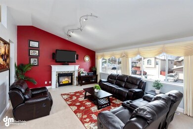 04-Living Room MS_4016