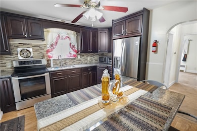 132 Bakers Creek Rd, Warwick, RI 02886 - photo 5