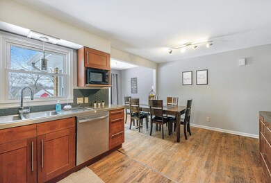 869ArborStNE-9