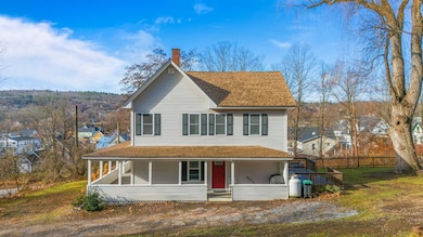 83 Winnipesaukee St, Franklin, NH 03235 - photo 4
