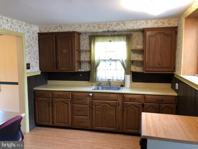 19 Wilson St, Reading, PA 19609 - photo 5