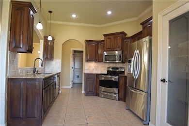 3902 SW Flatrock Ave, Bentonville, AR 72712 - photo 5